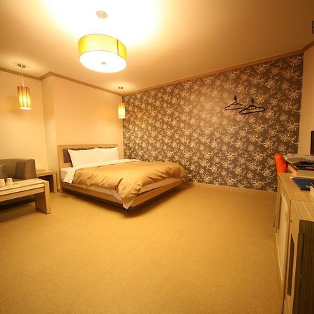 Chuncheon Myeongdong Hotel Exterior foto